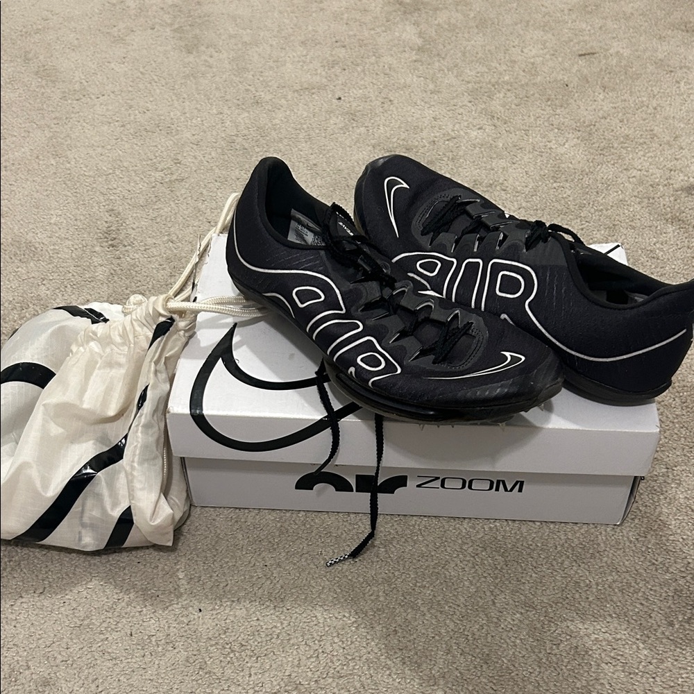 Nike Black and White Zoom Air Sneakers